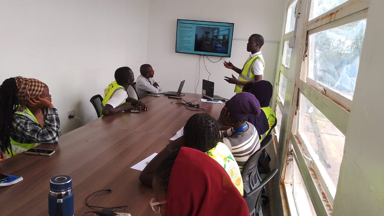 Solar training Kenya youth